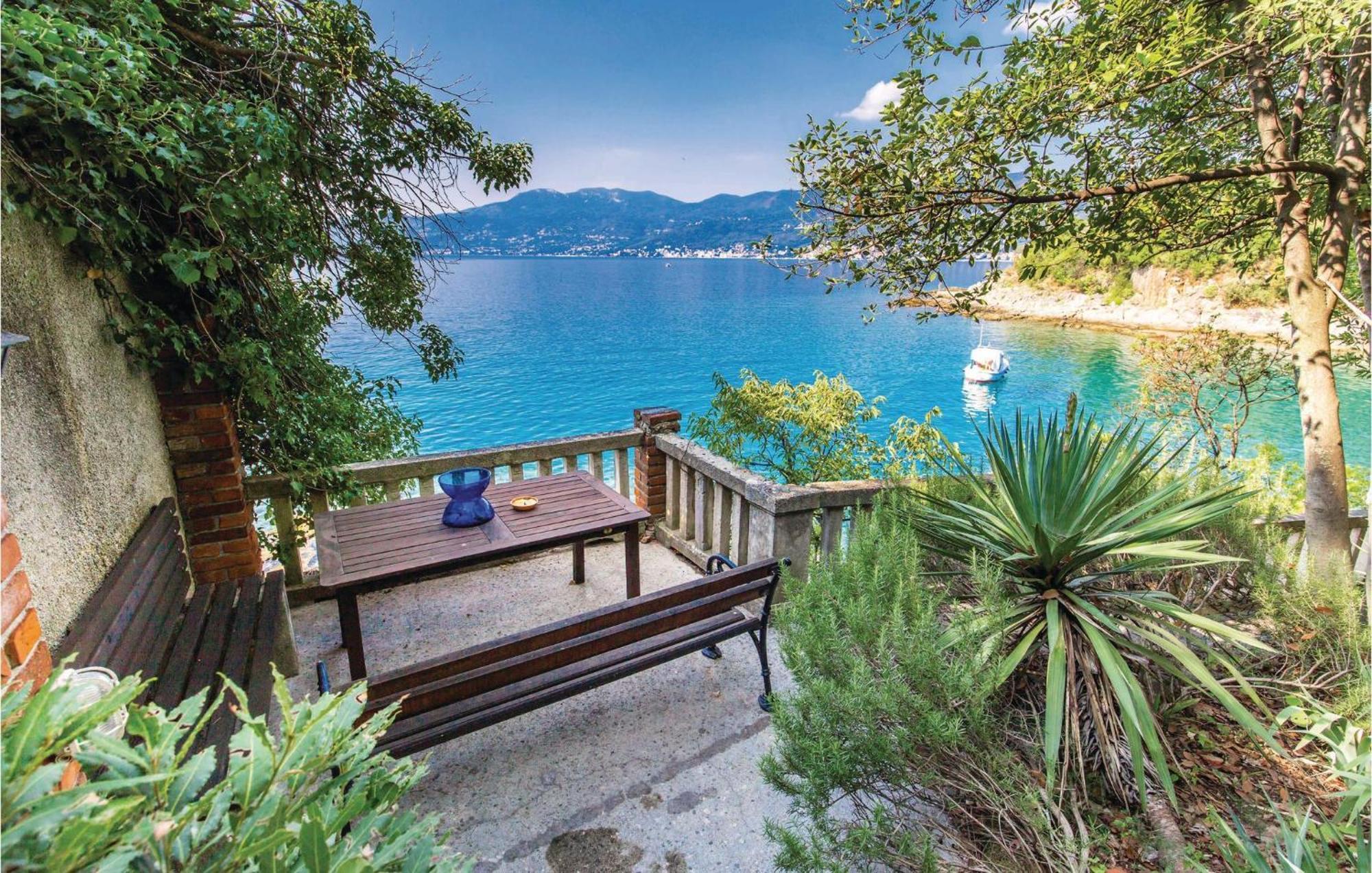 Gorgeous Apartment In Rijeka With House Sea View Exterior photo